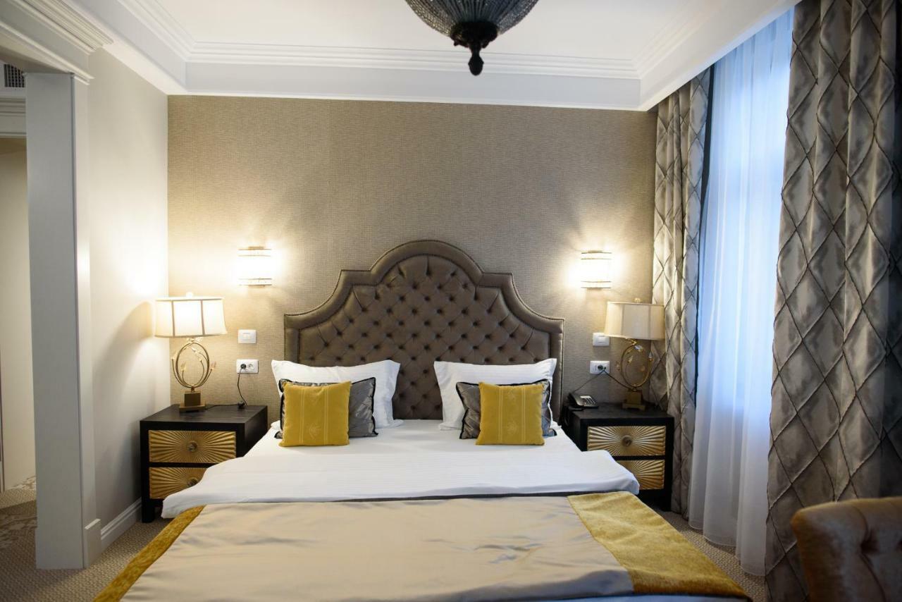 Hotel Versay Baile Herculane Luaran gambar